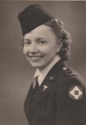 grandmas-official-army-nurse-photo
